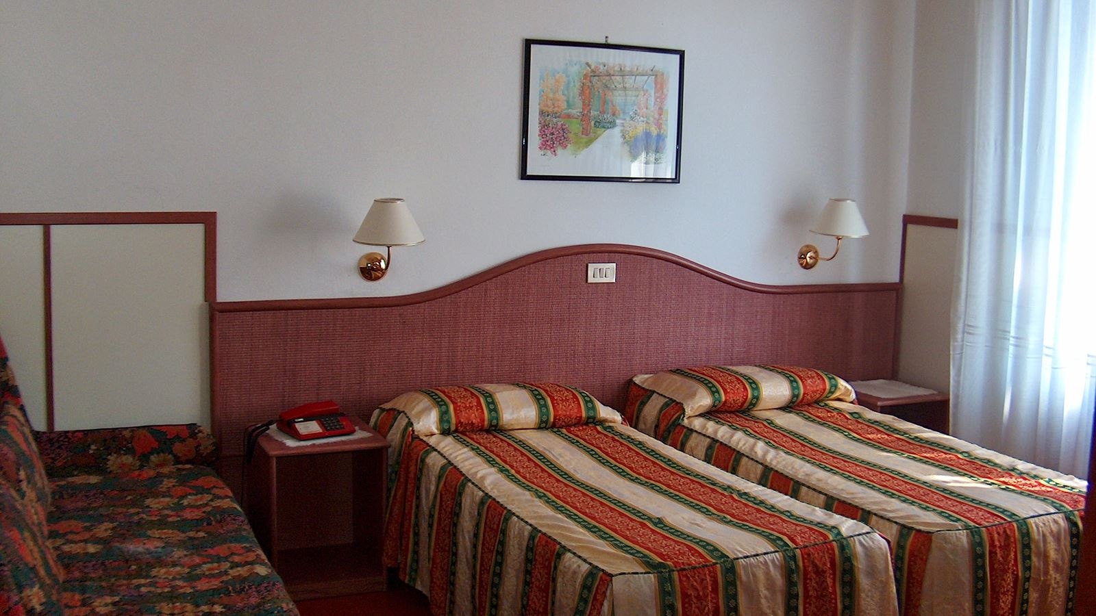 rooms-double-room-with-balcony