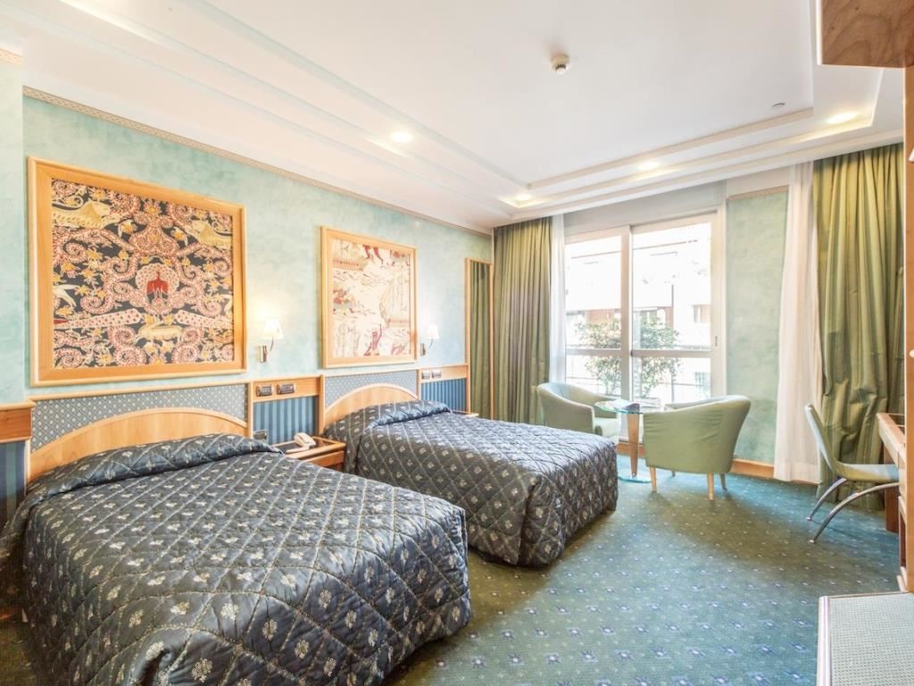 rooms-classic-room-triple