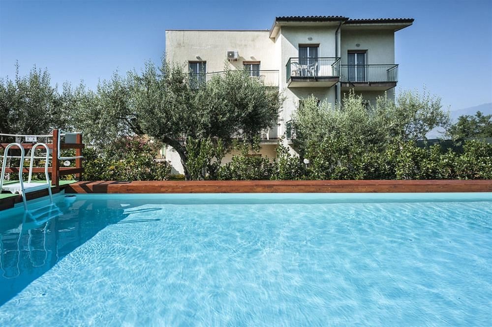 pools-pools