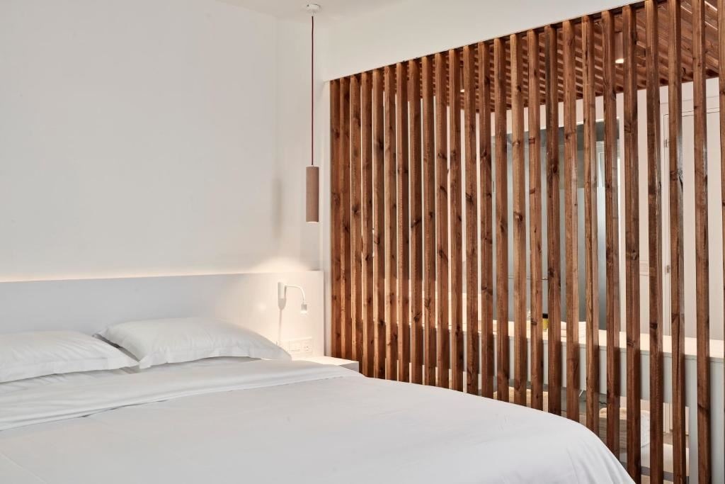 rooms-standard-room-garden-view