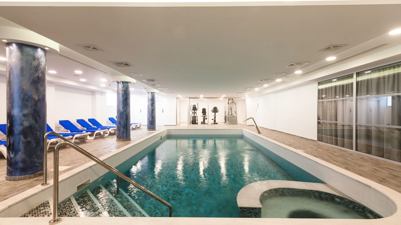 pools-indoor-pool
