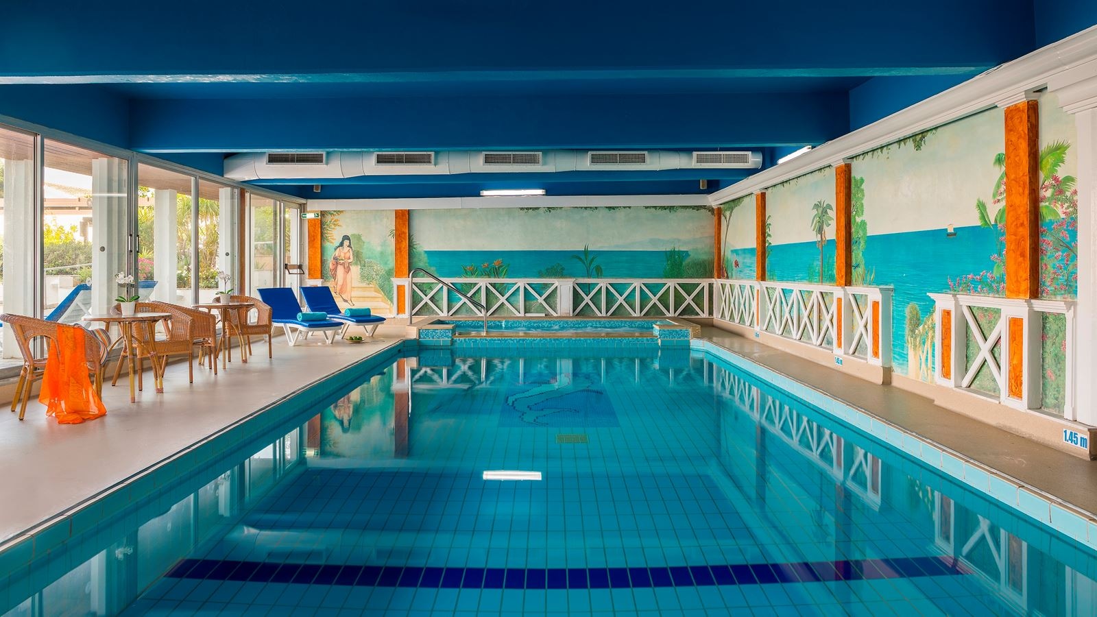 pools-indoor-pool