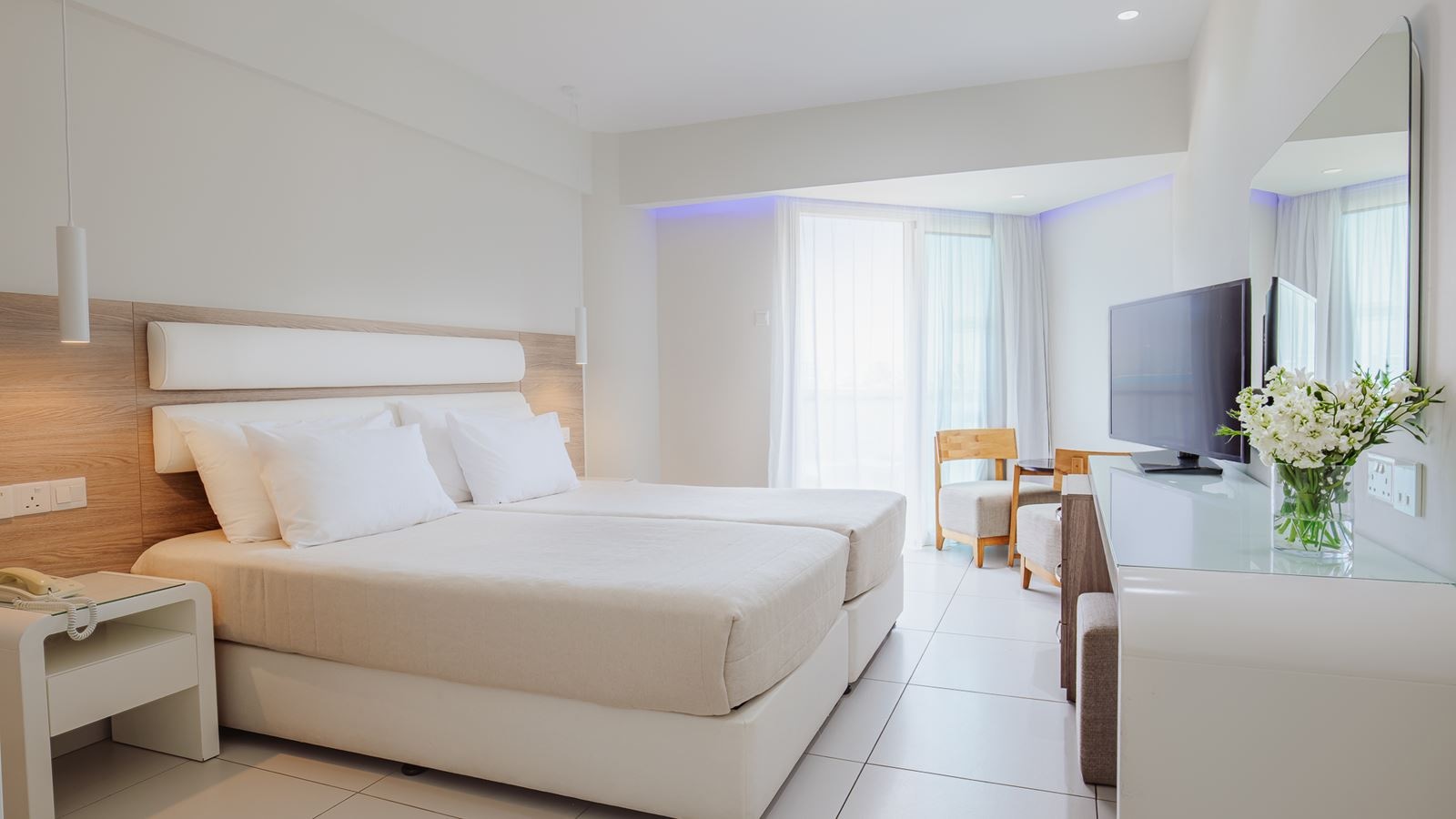 rooms-twin-deluxe-inland-view