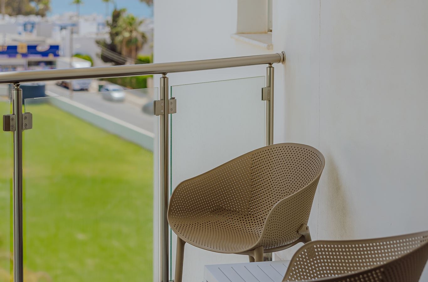 rooms-twin-deluxe-inland-view