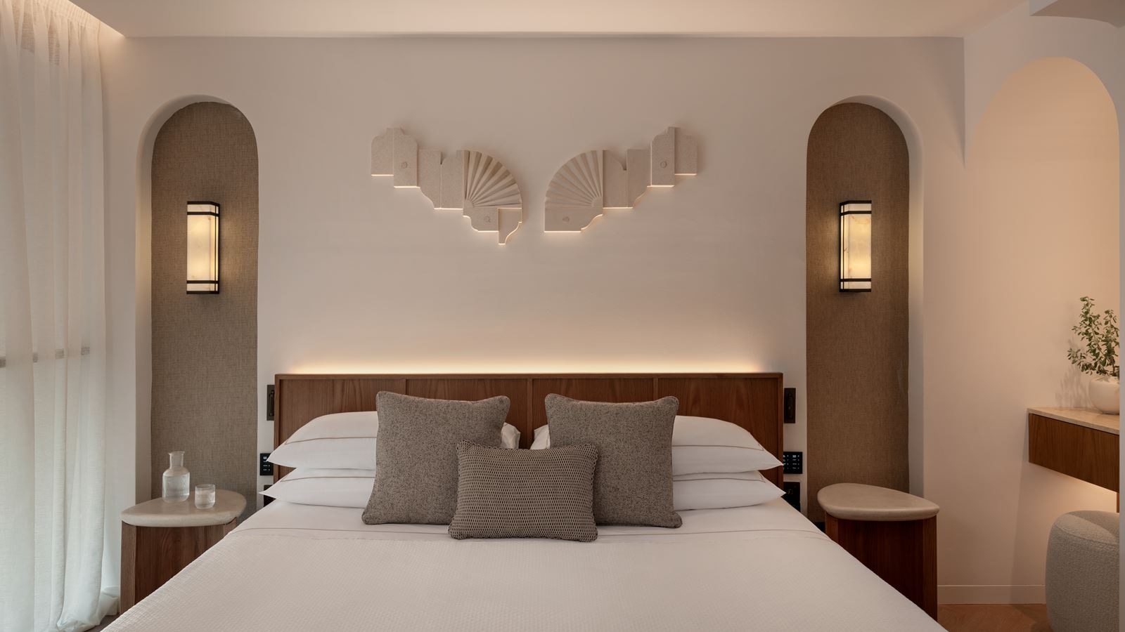 rooms-royal-maisonette-gardenview