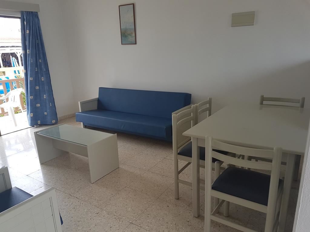 rooms-1-bedroom-standard-apartment
