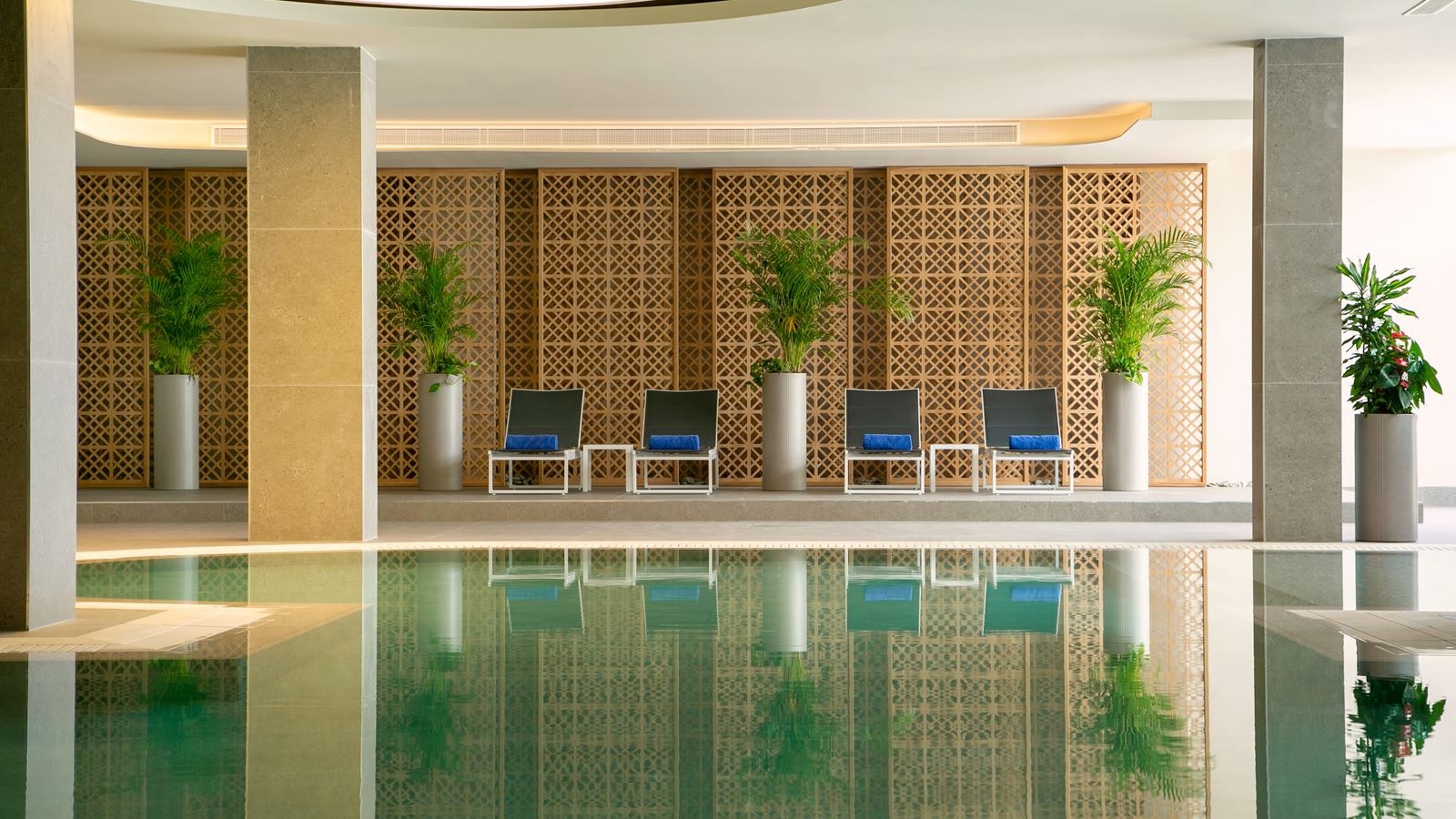 pools-indoor-pool