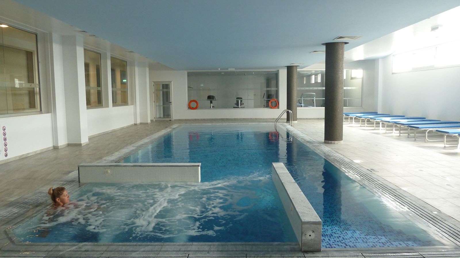 pools-indoor-pool
