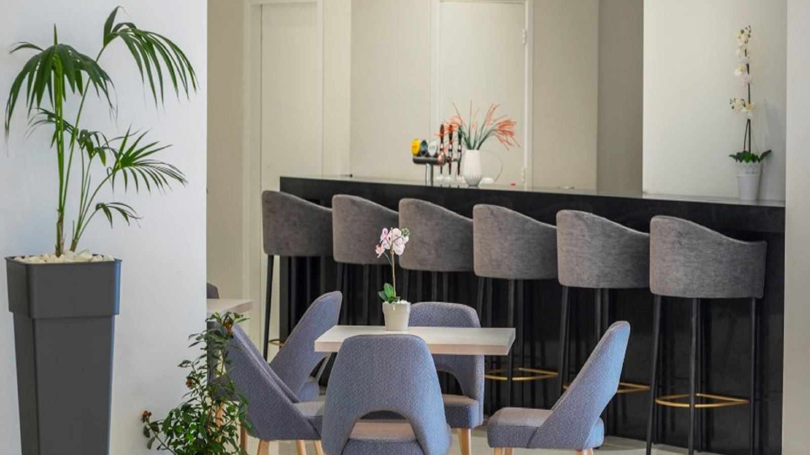 bars-lobby-bar