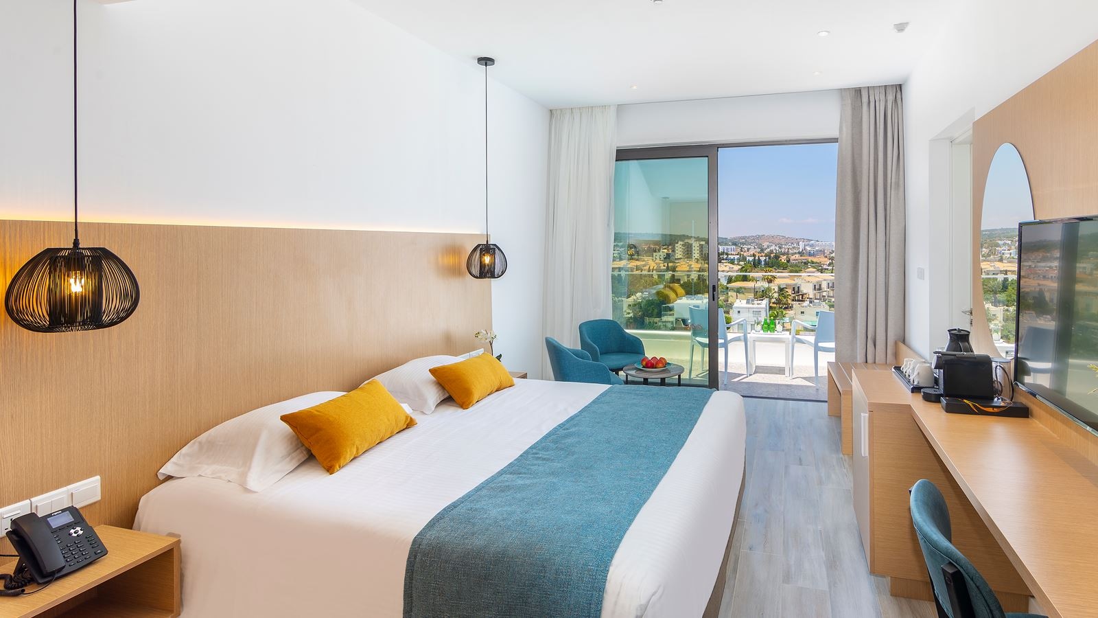 rooms-room-sea-view