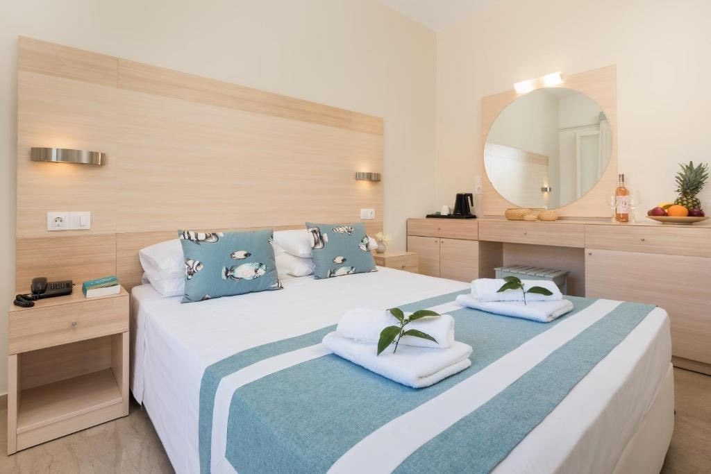 rooms-twin-standard-room-balcony