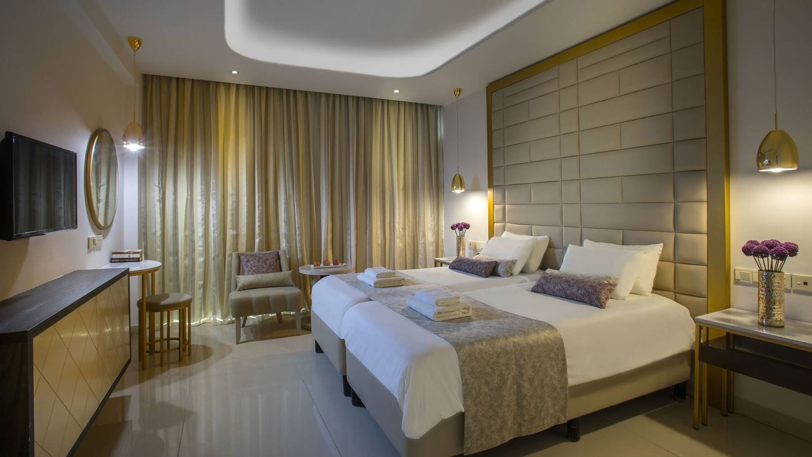rooms-standard-room-seaview-balcony