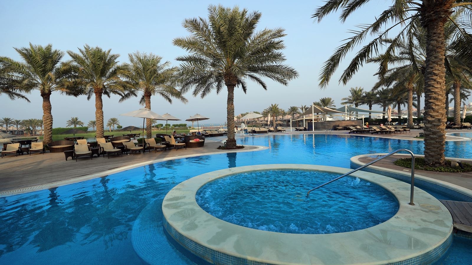 pools-outdoor-pool