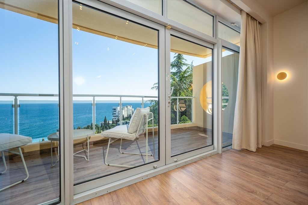 rooms-люкс-студио-морской