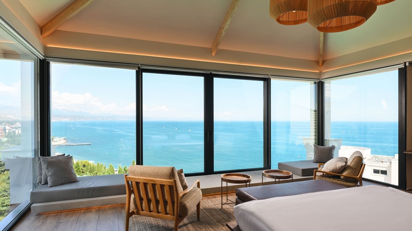 rooms-панорамный-люкс