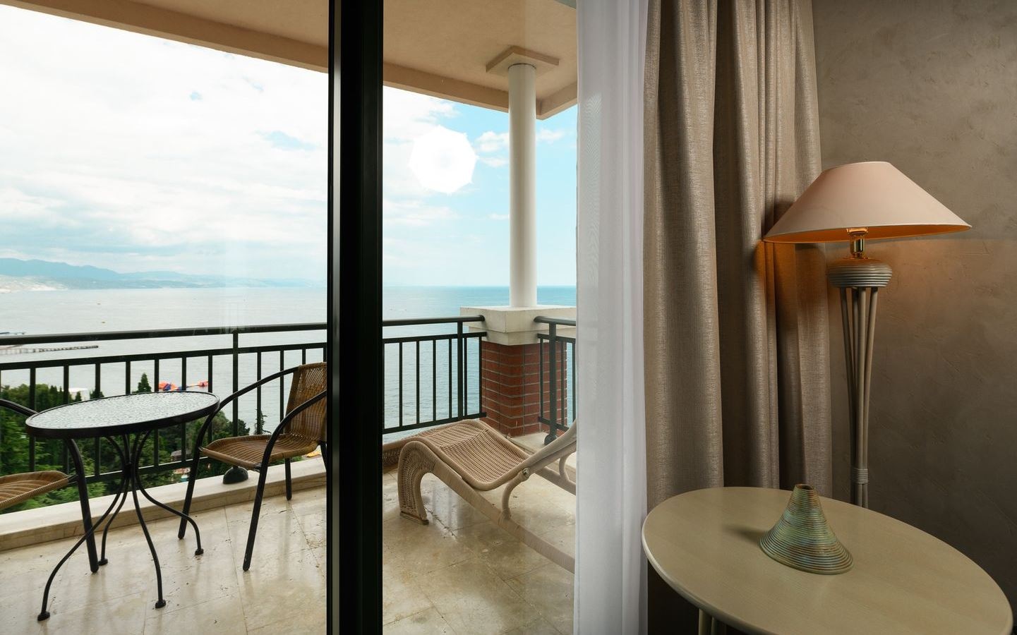 rooms-люкс-v1v2v9