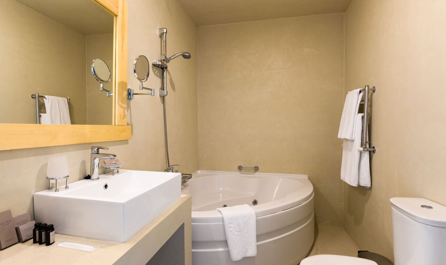 rooms-полулюкс