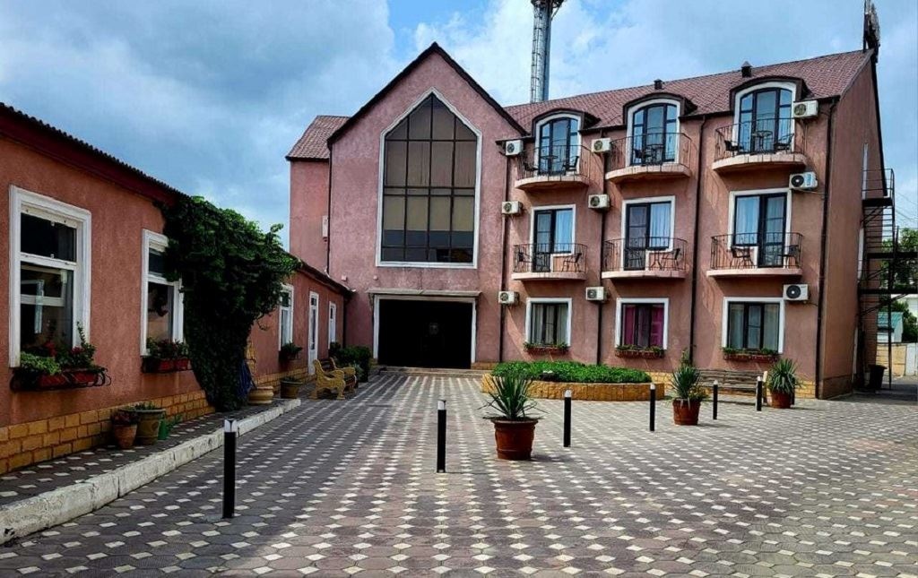 general-main-building