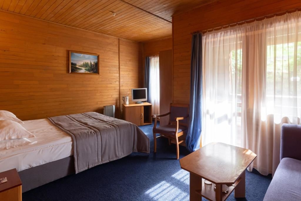 rooms-економ
