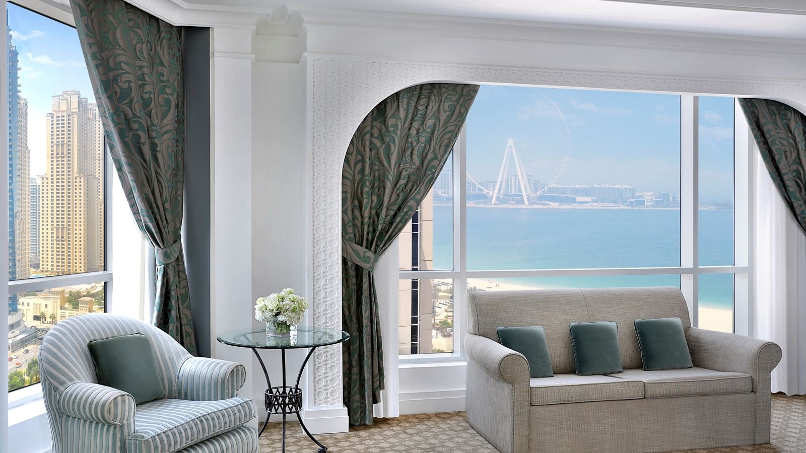 rooms-tower-family-room