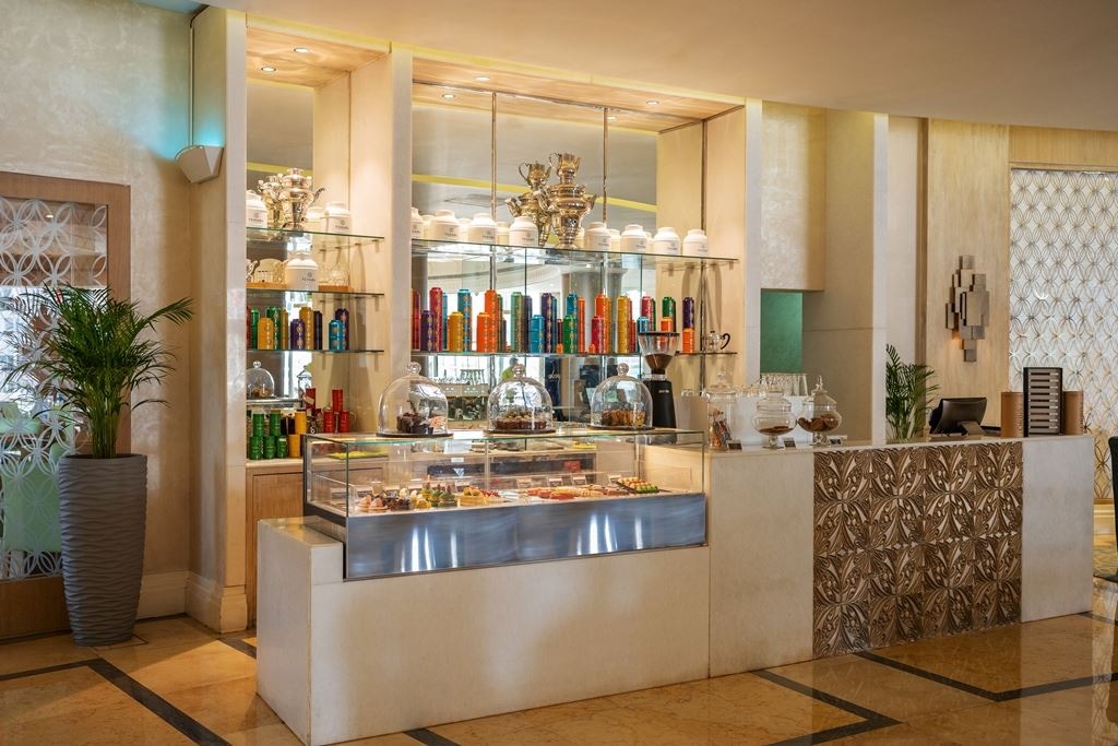 restaurants-acacia-lounge