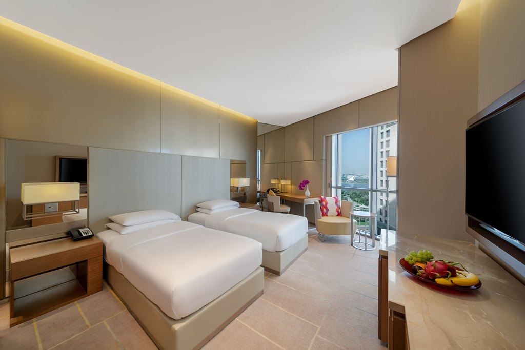rooms-deluxe-club-room
