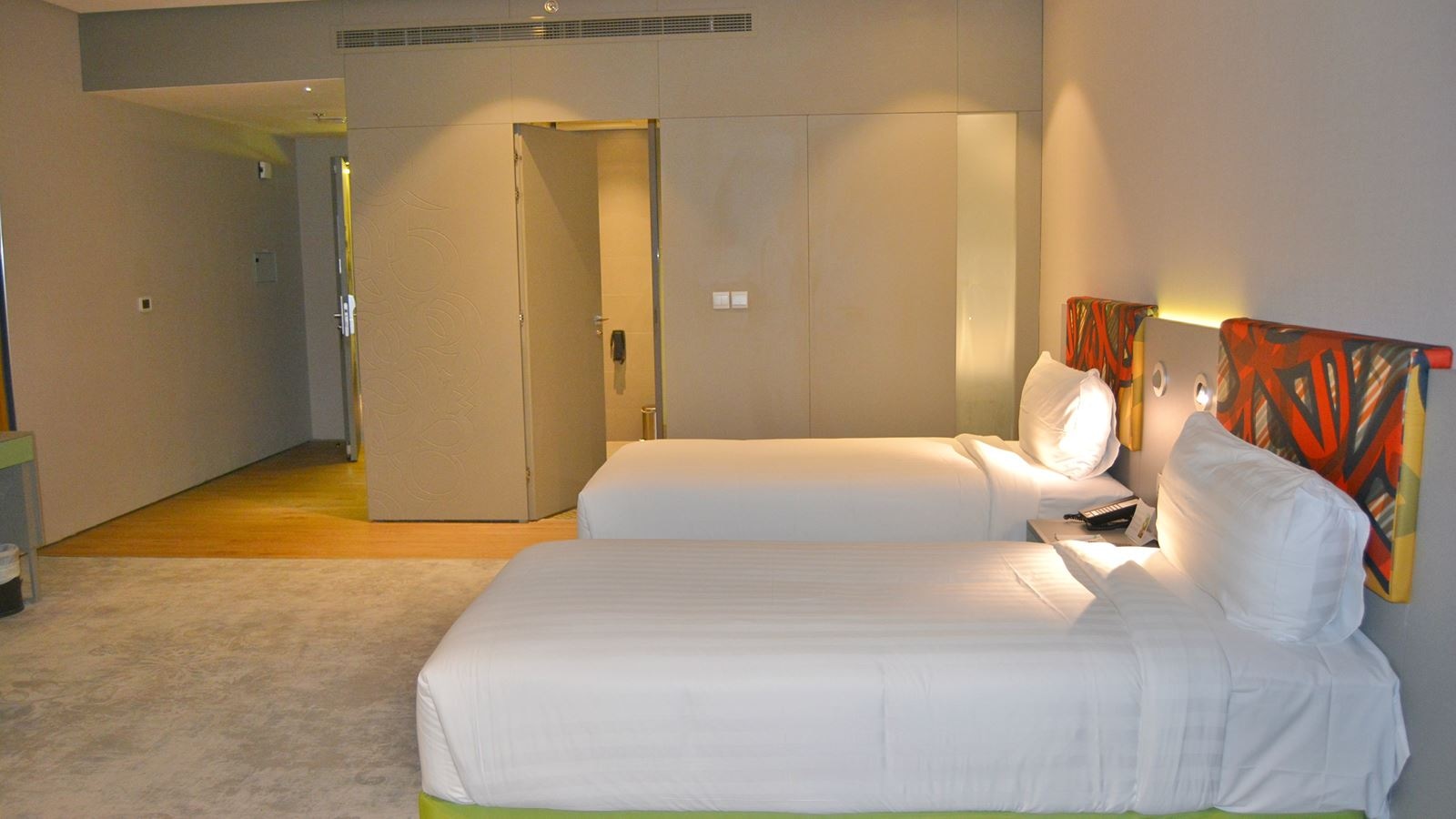 rooms-standard-room