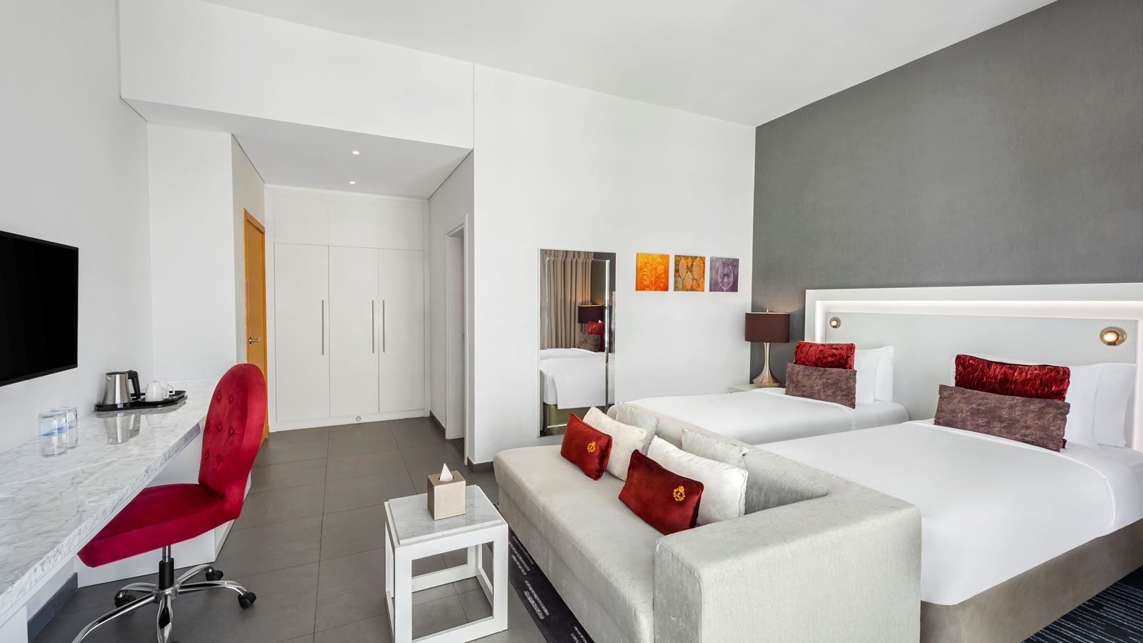 rooms-deluxe-room