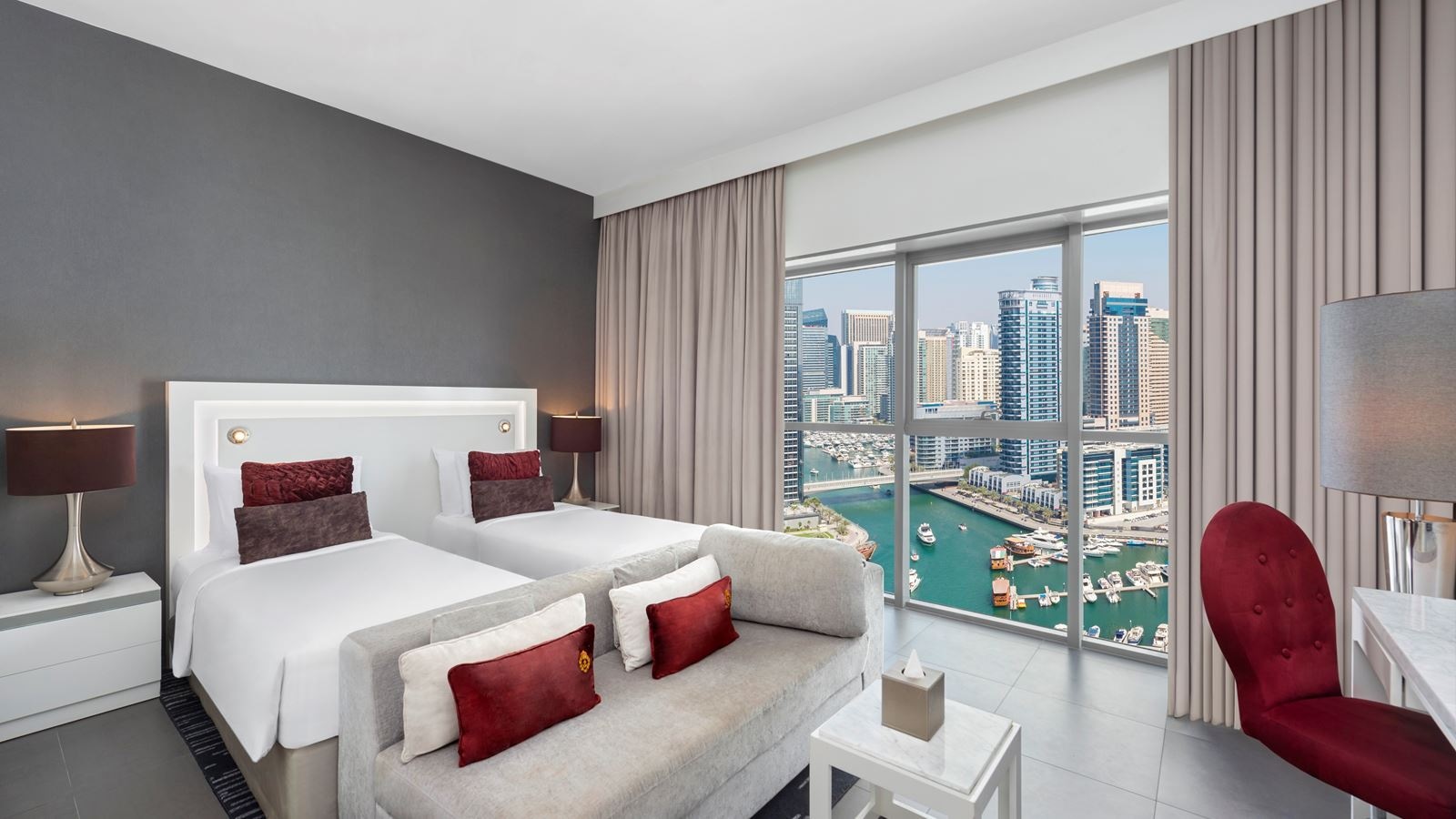 rooms-deluxe-room