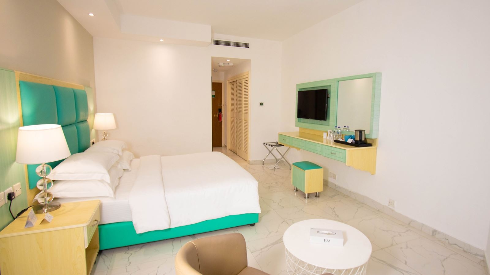 rooms-premium-room