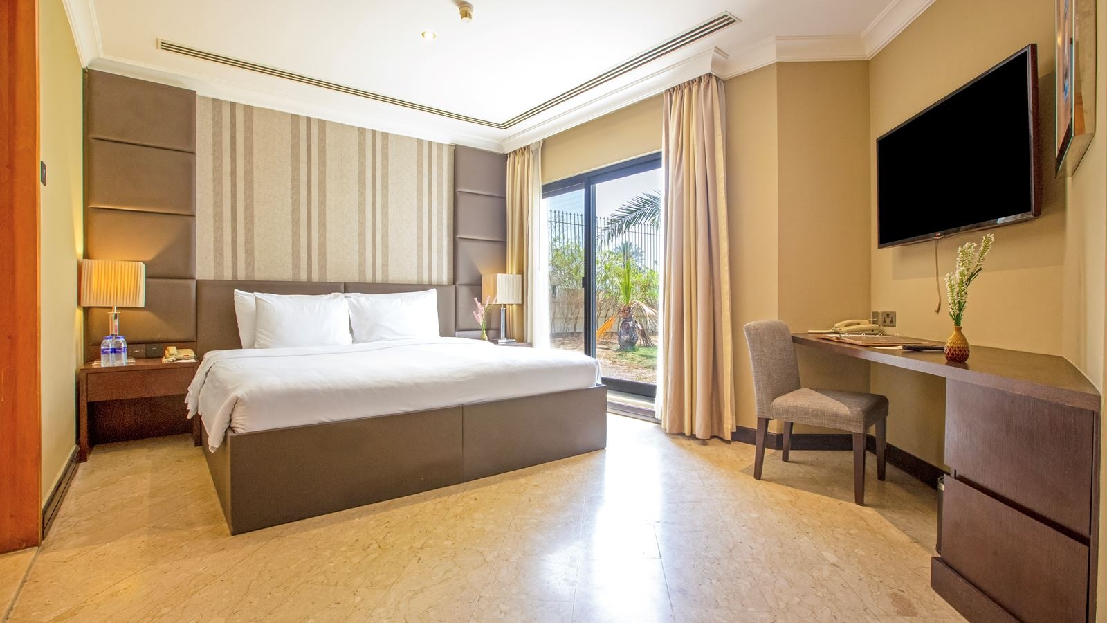rooms-junior-suite