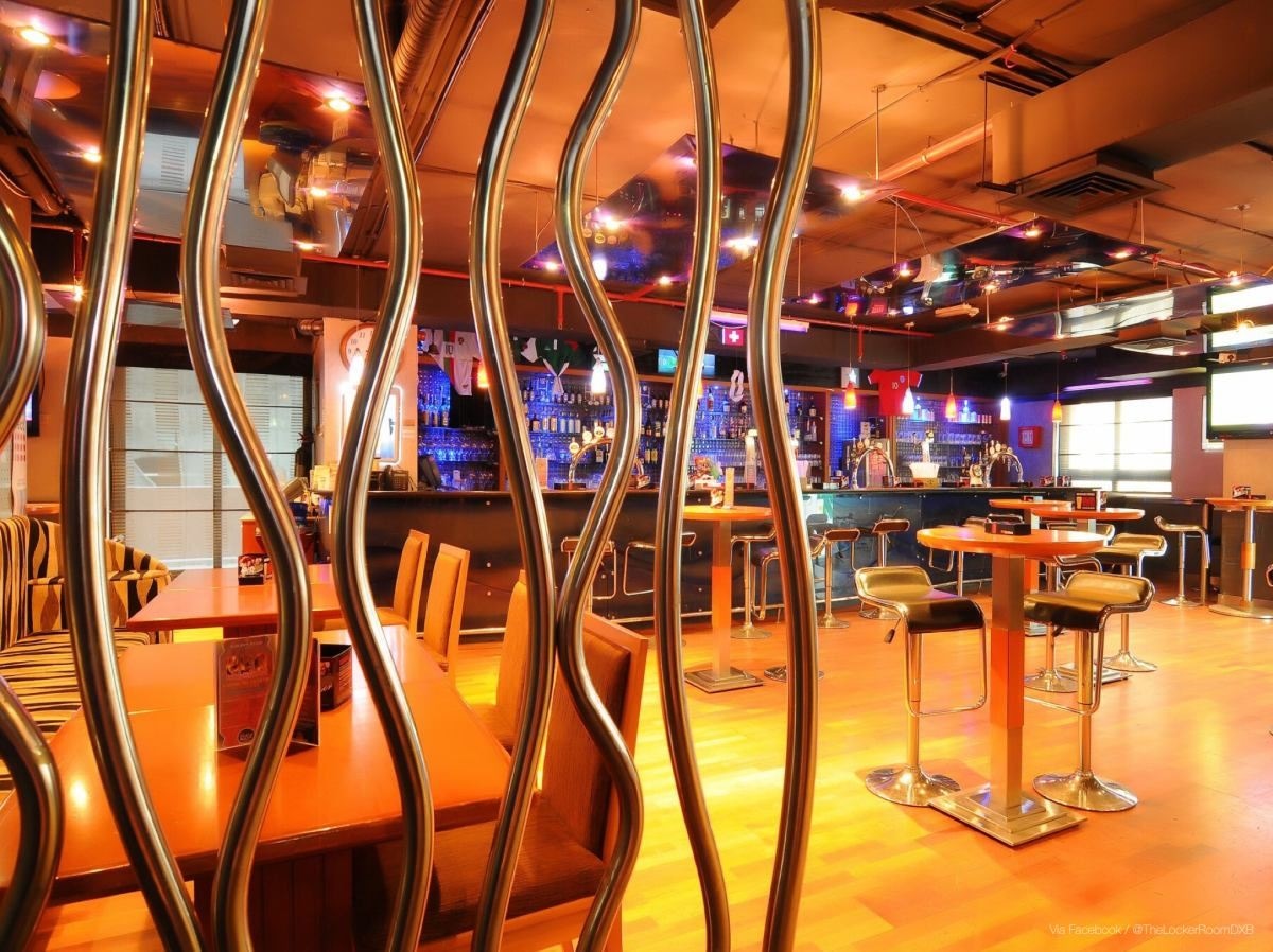 bars-locker-room
