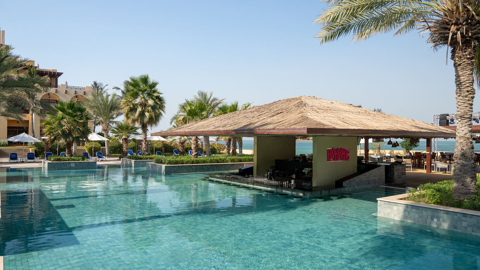 bars-highlights-pool-bar