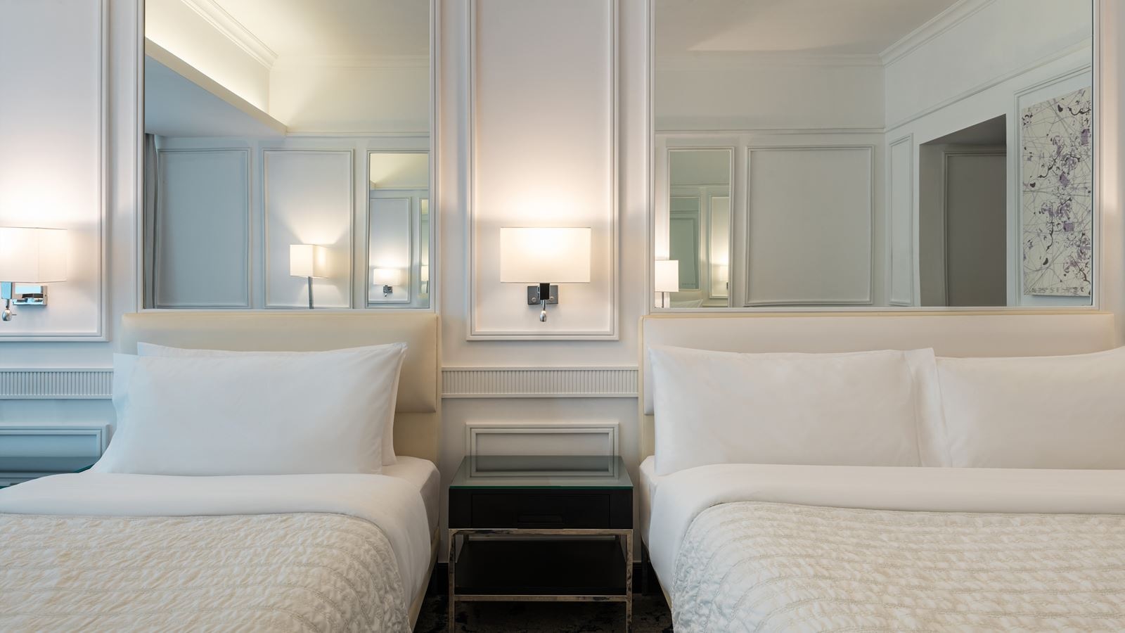 rooms-family-room-three-bedroom