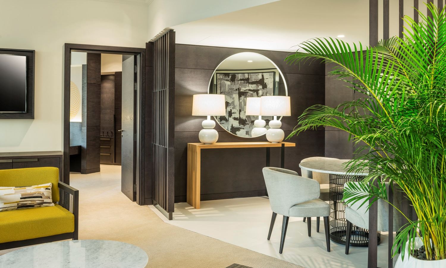 rooms-deluxe-suite