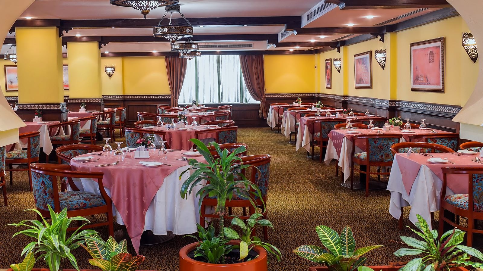 restaurants-restaurants