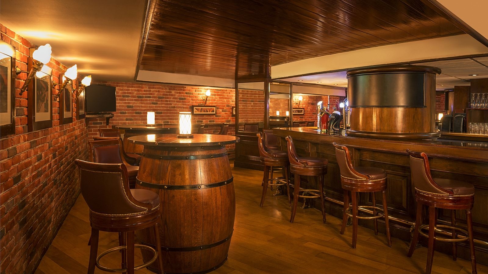 restaurants-tavern