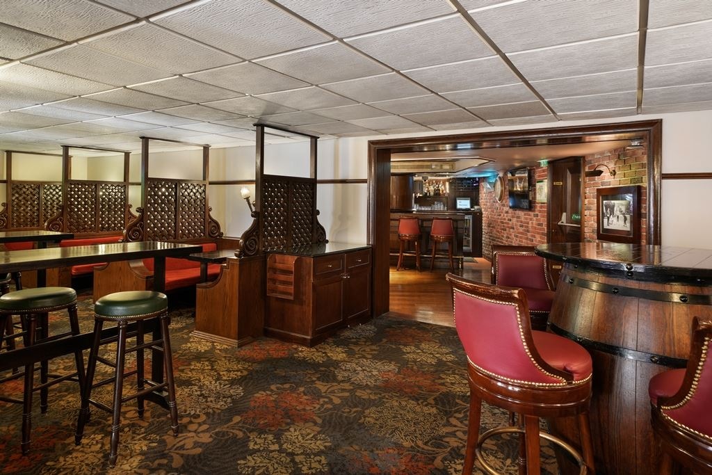 restaurants-tavern
