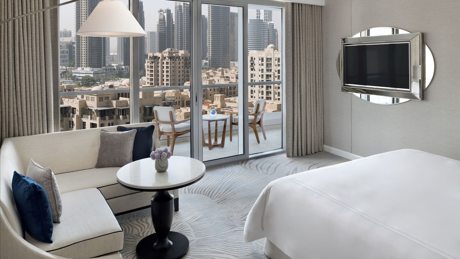 rooms-premier-room