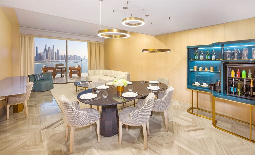 rooms-luxe-2-bedroom-suite