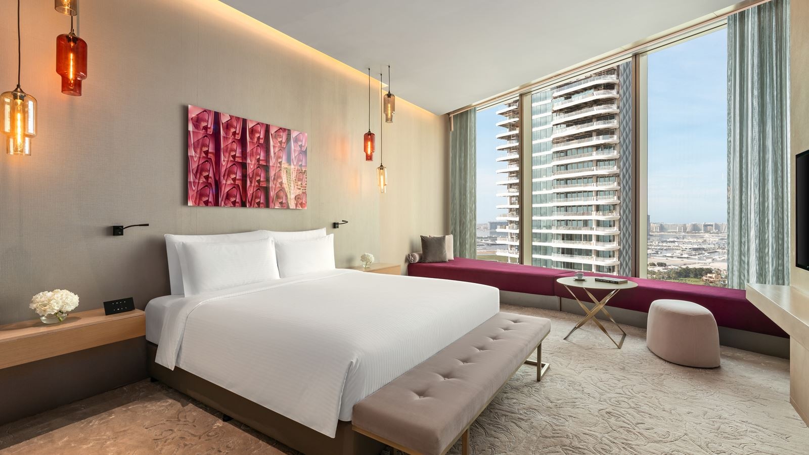 rooms-deluxe-room