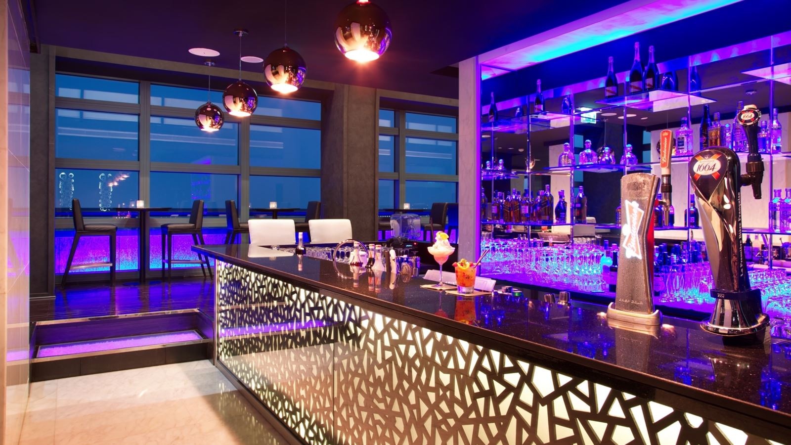 bars-jaz-bar