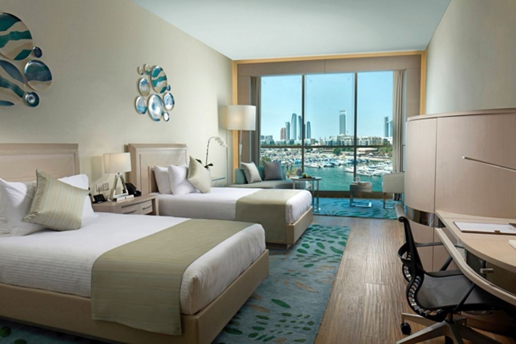 rooms-deluxe-room