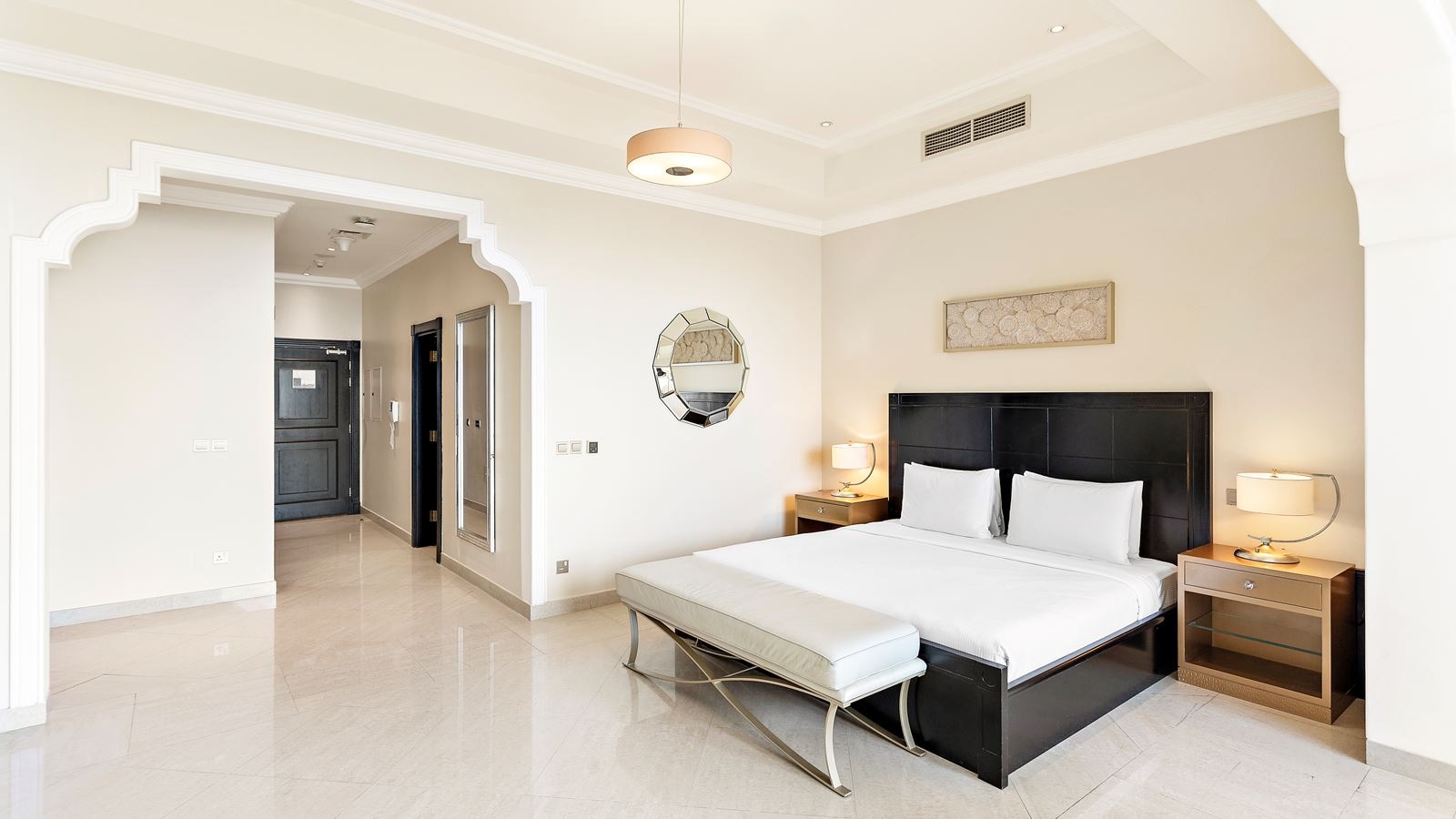 rooms-deluxe-room