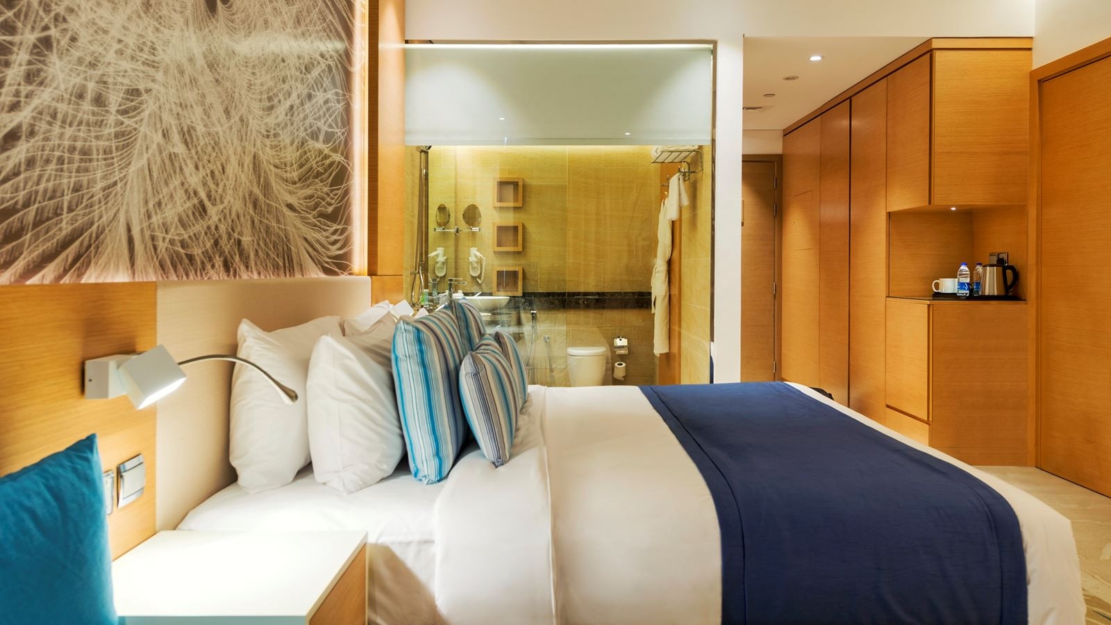 rooms-superior-room