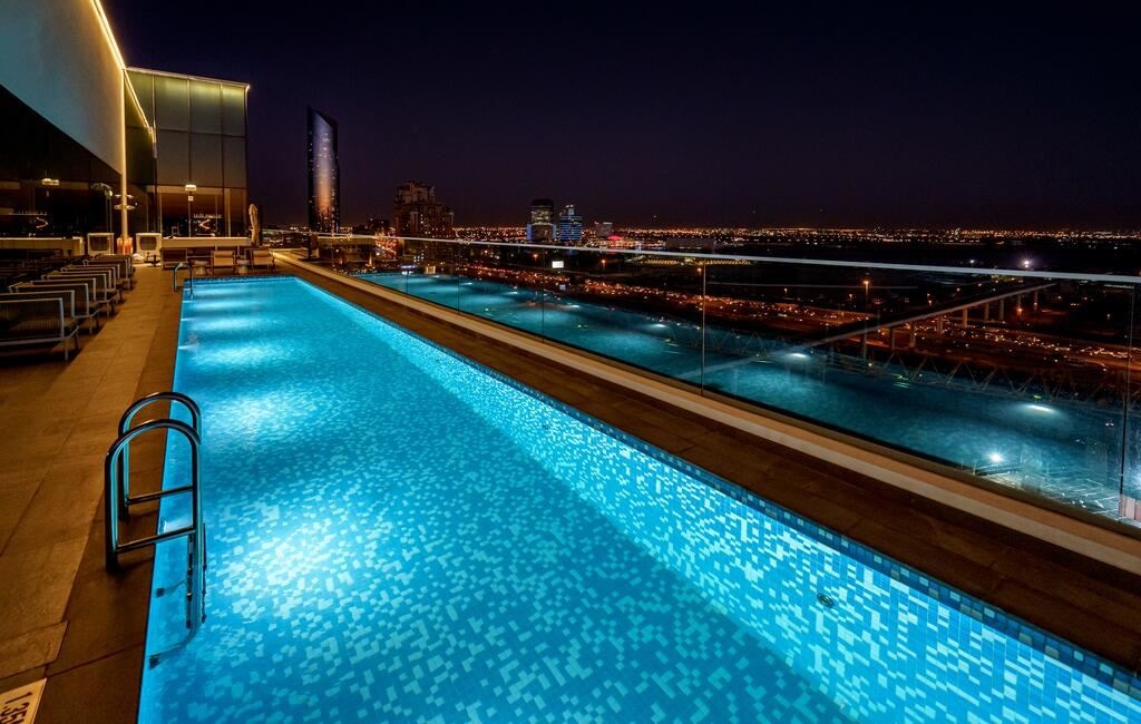 pools-outdoor-pool
