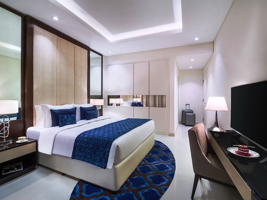 rooms-two-bedroom-suite-downtown-view