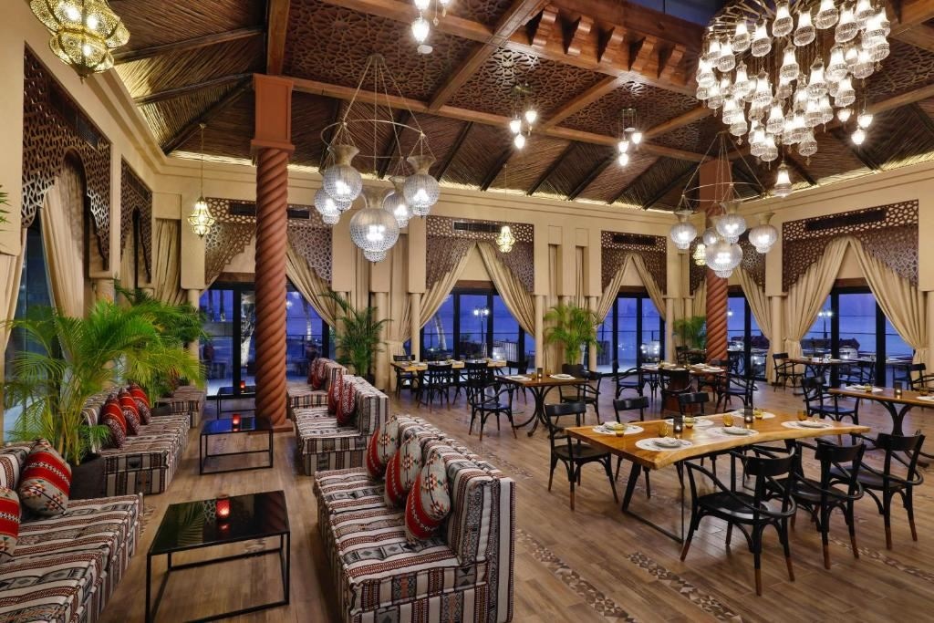 restaurants-qamar