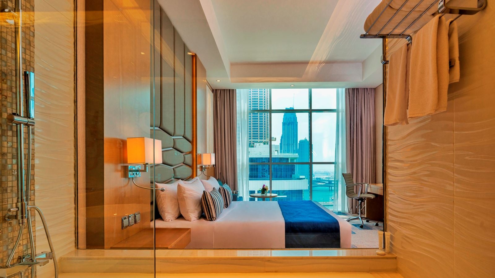 rooms-deluxe-room