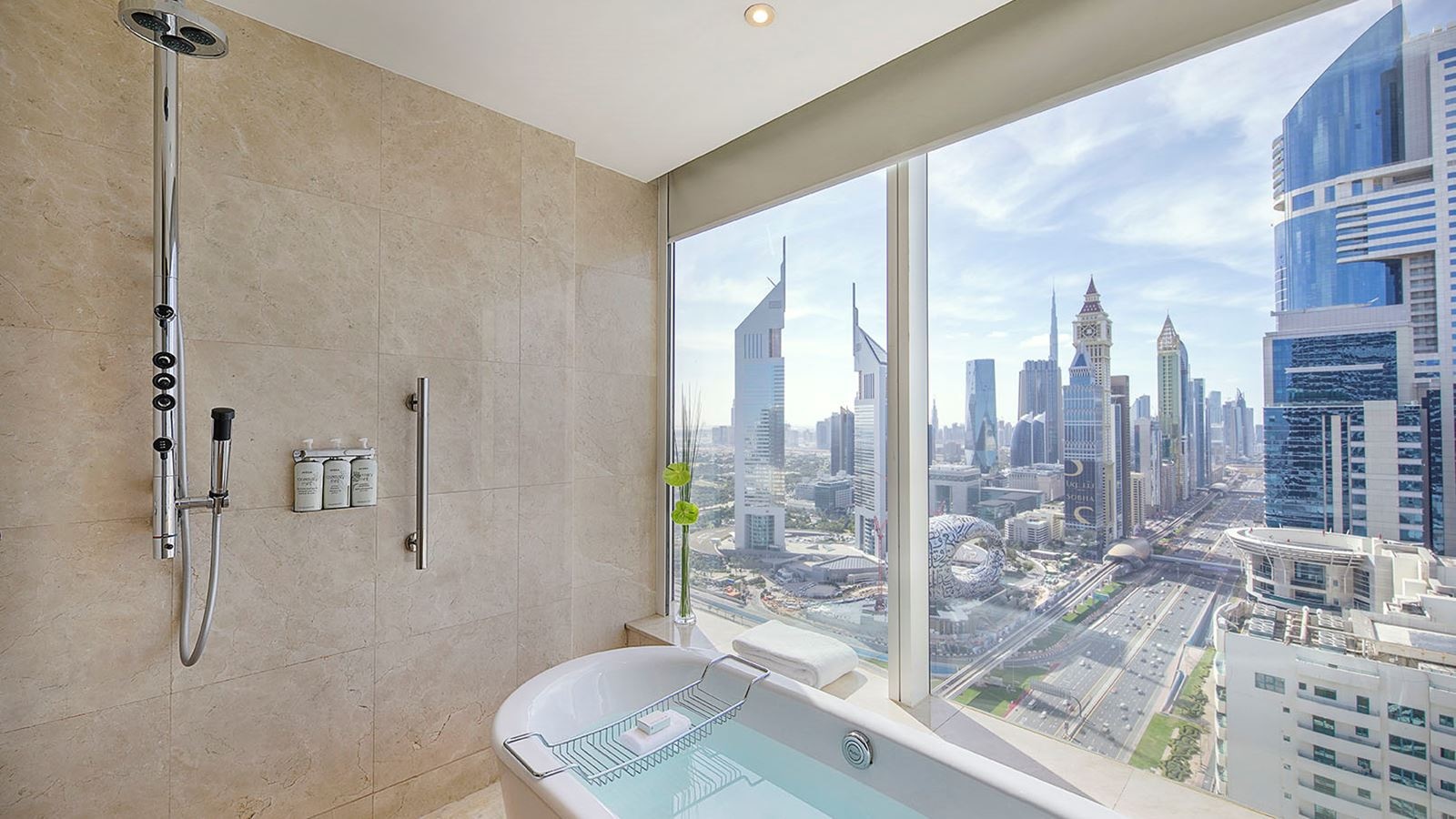 rooms-deluxe-room